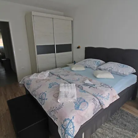 Ivana Apartman Fažana